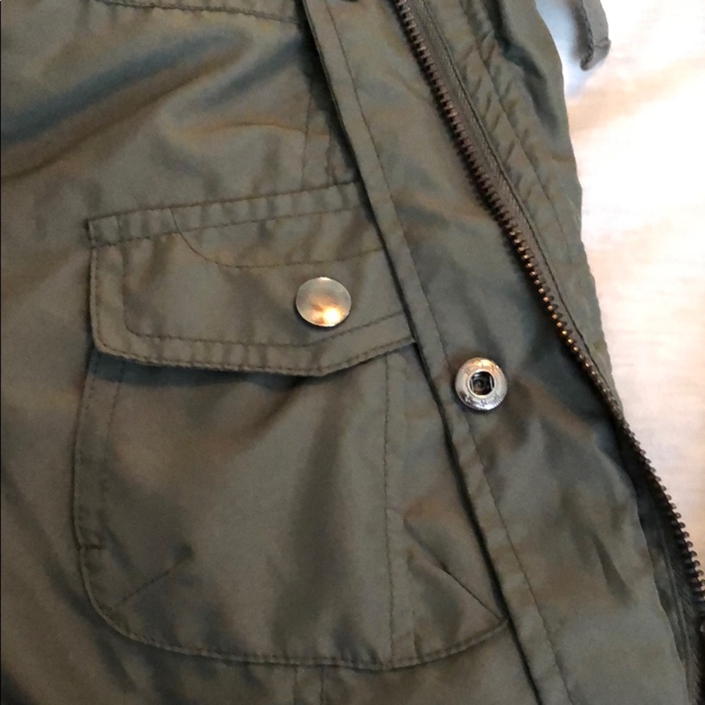 jacket - Picture 3 of 4